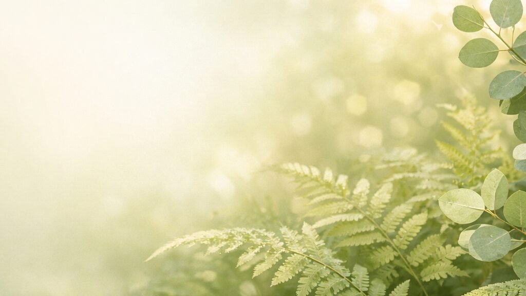 Exemple de bannière Facebook générée par IA à partir du prompt botanique : fougères, eucalyptus et lumière dorée, avec un espace libre à gauche pour le logo