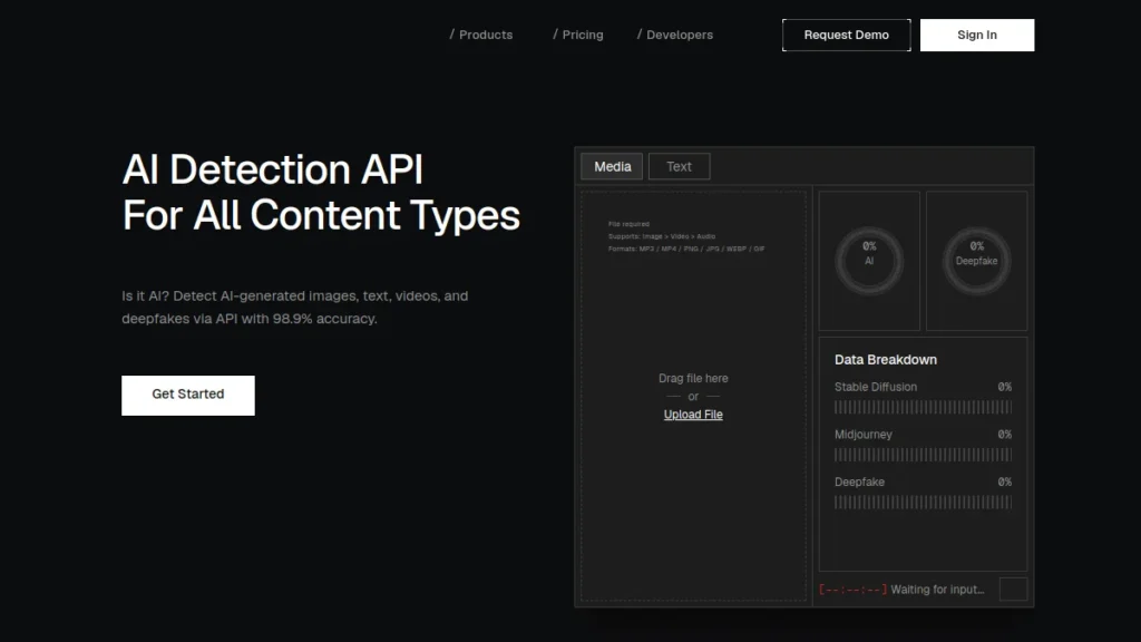 Home page of AI or Not with the image repository area